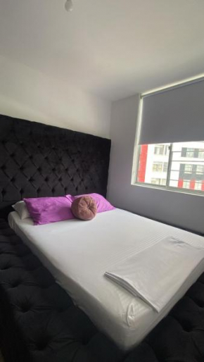 David Cómodo Apartamento con Piscina